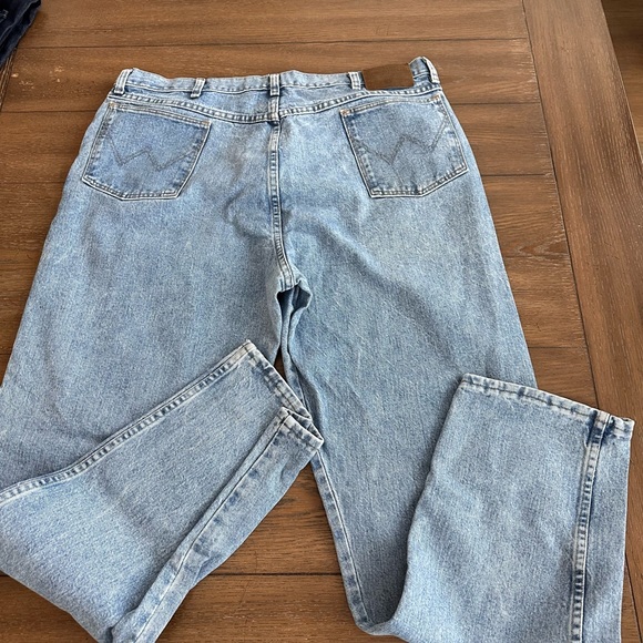 Wrangler Rugged Wear jeans size 40/34 - Picture 3 of 6